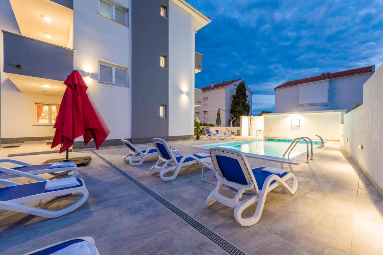 Villa Jana Luxury Apartments Novalja Exterior foto
